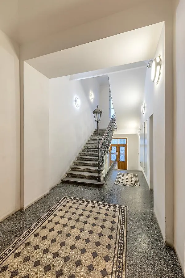 Prague Days - Luxurious Apartments Lesser Town Csehország