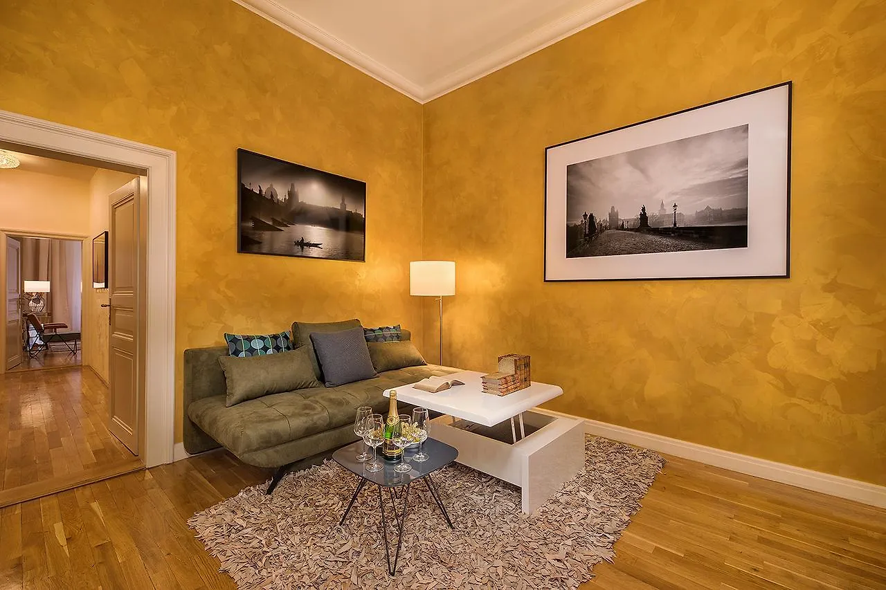 Prague Days - Luxurious Apartments Lesser Town